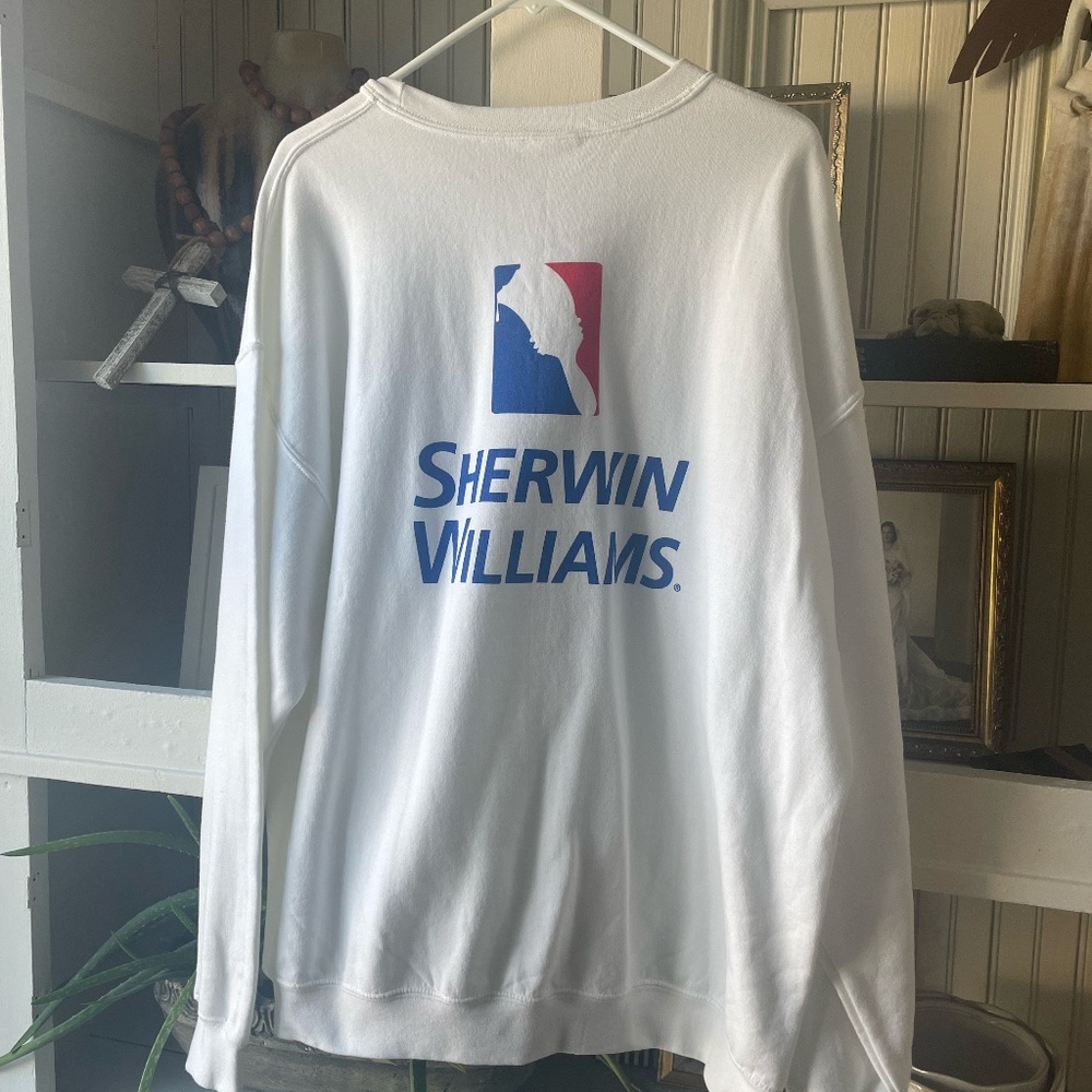 GILDAN UNISEX SHERWIN WILLIAMS PAINT STORE SWEATSHIRT SIZE XL